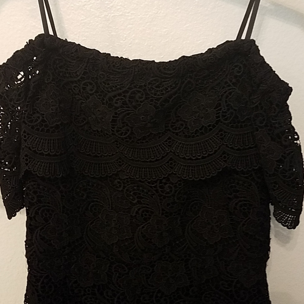 Romper - Picture 2 of 5